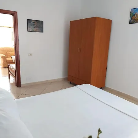 Shpetim Guest house