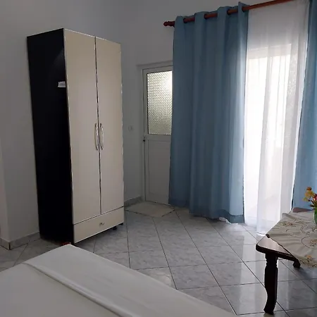 Guest house Shpetim Sarande