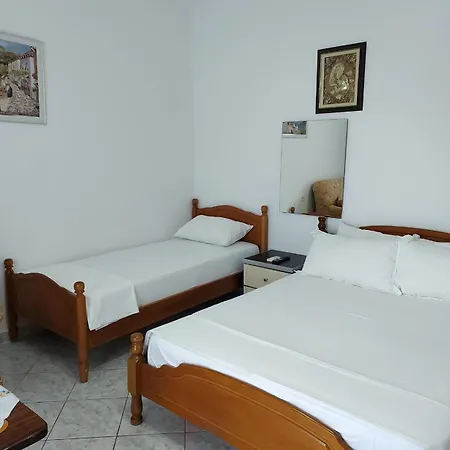 Guest house Shpetim *